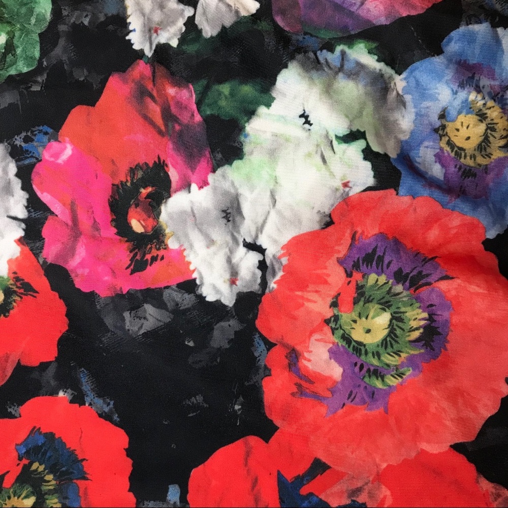 Kortni Jeane Swim Top Floral Poppies XS RARE - Picture 3 of 8